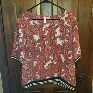Cute paisley top